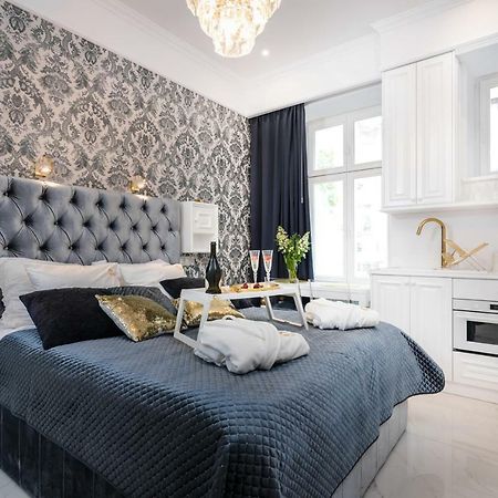 Golden Fish - New Apartment - Old Town Krasków Εξωτερικό φωτογραφία
